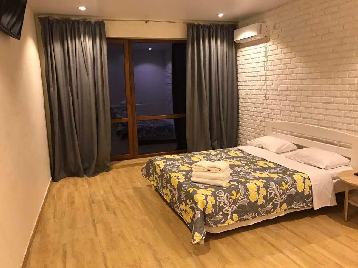 Золотий Лев Hotel Bugaz Exterior foto
