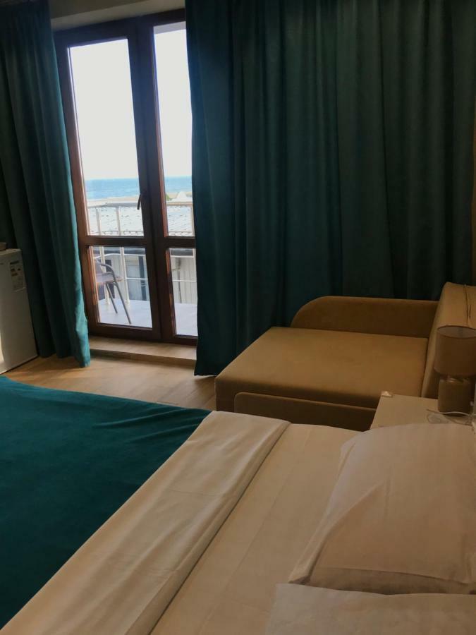Золотий Лев Hotel Bugaz Exterior foto