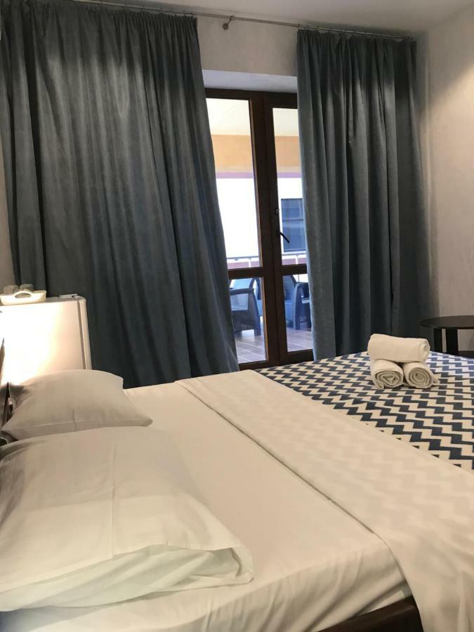 Золотий Лев Hotel Bugaz Exterior foto