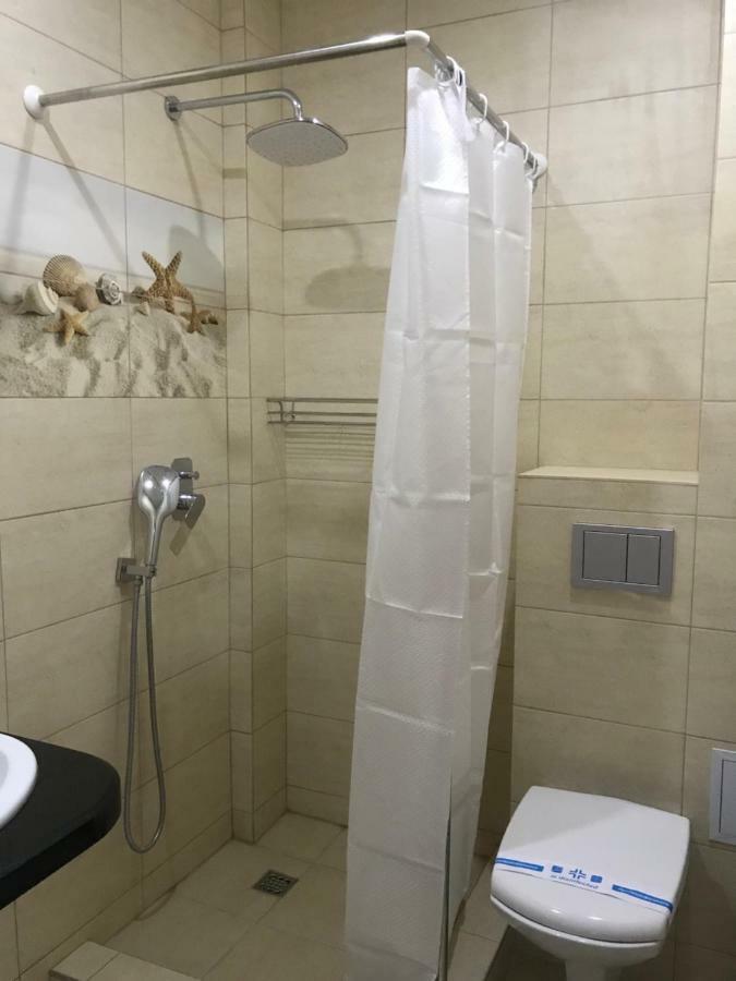 Золотий Лев Hotel Bugaz Exterior foto
