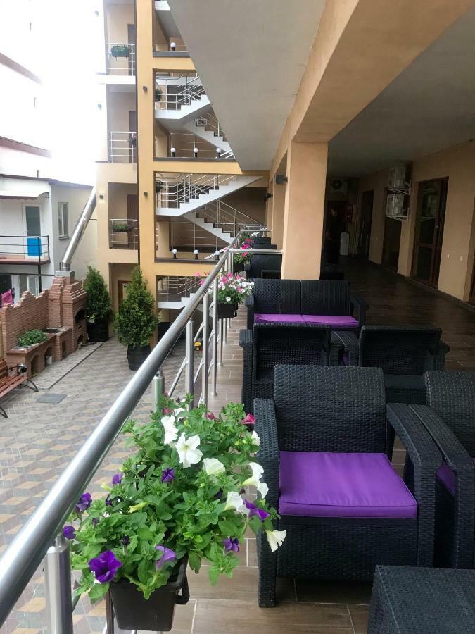 Золотий Лев Hotel Bugaz Exterior foto