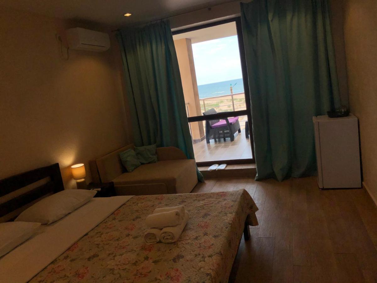 Золотий Лев Hotel Bugaz Exterior foto
